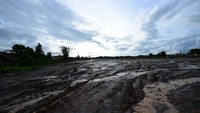 Konstruksi ruas Kartasura-Klaten ditargetkan selesai 100% pada Juli 2024 dan ruas Klaten-Purwomartani sepanjang 20 km tuntas pada akhir Desember 2024.  