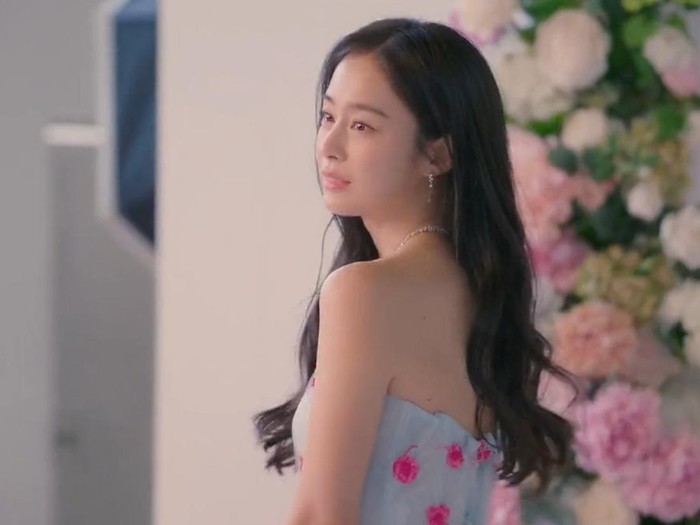 Penampilan Kim Tae Hee sebagai cameo drama Korea Welcome to Samdalri