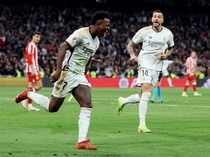 Susah Payah Taklukkan Almeria 3-2, Kemenangan Real Madrid Tuai Kontroversi