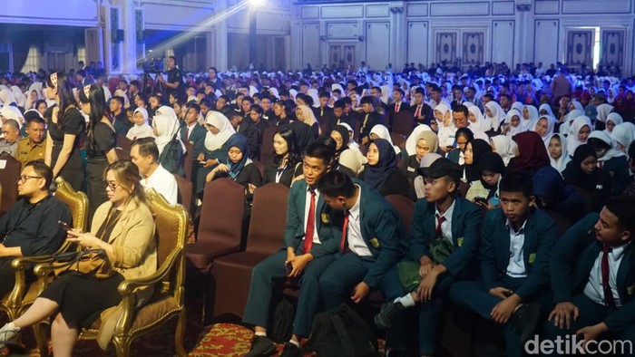 siswa dapat mengetahui tentang mekanisme Pemilu serta lebih baik dalam berdemokrasi di Indonesia.