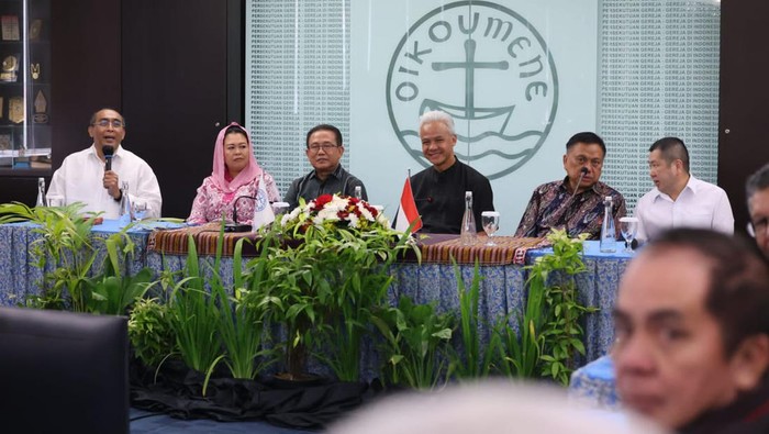 Ketua Umum Persekutuan Gereja-Gereja Indonesia (PGI) Pendeta Gomar Gultom tak menampik bahwa dukungan lingkungan gereja-gereja di Tanah Air terhadap Calon Presiden (Capres) nomor urut 3 Ganjar Pranowo cukup luas.