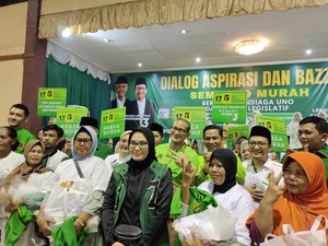 Kampanye di Lebak, Sandiaga Terima Keluhan Warga soal Harga Sembako Naik