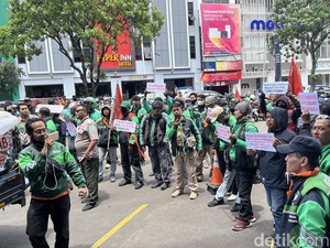 Keluh Kesah Ojol Bandung soal Potongan Setoran dan Orderan Fiktif