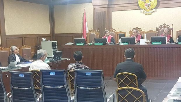 Sidang Kasus Rumah DP Rp 0 Foto