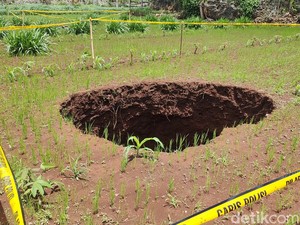 Apa Itu Sinkhole? Ini Pengertian, Penyebab, Ciri-ciri, dan Cara Mengatasinya