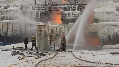 Terminal Gas Alam Rusia di Laut Baltik Terbakar