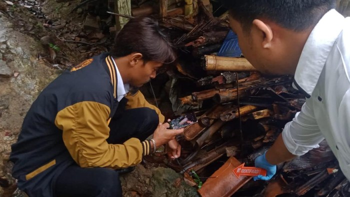 TKP penemuan jasad korban tersengat listrik