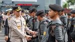 Tradisi Pembaretan Bintara Remaja Polrestabes Surabaya