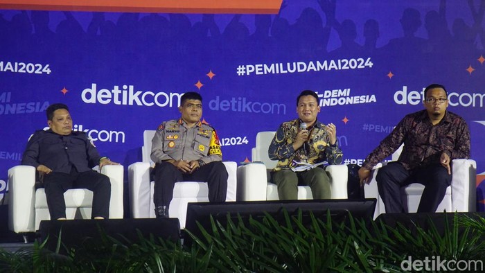 Wakil Dekan 2 Universitas Sriwijaya dalam acara #DemiIndonesia Palembang.