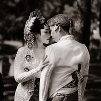 Selebgram Aby Respati kembali jadi sorotan karena kabar pernikahannya. Dulu sempat viral karena kisah hijrahnya yang akhirnya kembali berpenampilan sebagai seorang pria, kini Aby menikahi seorang wanita bernama Hardiyanti Pantjur. Foto: Instagram/@abyrespati