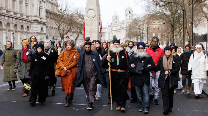 People take part in a cross-faith peace march attempting to bridge divisions over the conflict between Israel and the Palestinian Islamist group Hamas, which is causing rising levels of Islamophobia and antisemitism, in London, Britain, January 21, 2024 REUTERS/Belinda Jiao