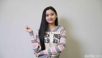 Kepada detikcom, Caithlyn Gwyneth mengatakan kehilangan waktu main bareng teman saat jadi idol dan harus homeschooling juga. (Foto: pradita utama)