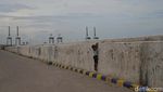 Disentil Cak Imin, Seberapa Genting Tanggul Laut Raksasa?