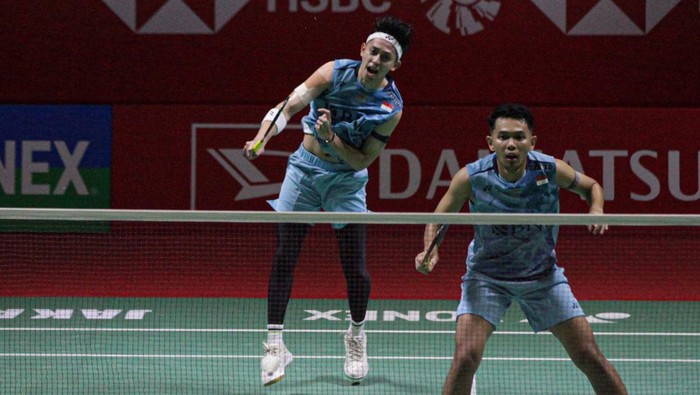 Fajar/Rian berlaga di babak 32 besar Indonesia Masters 2024.