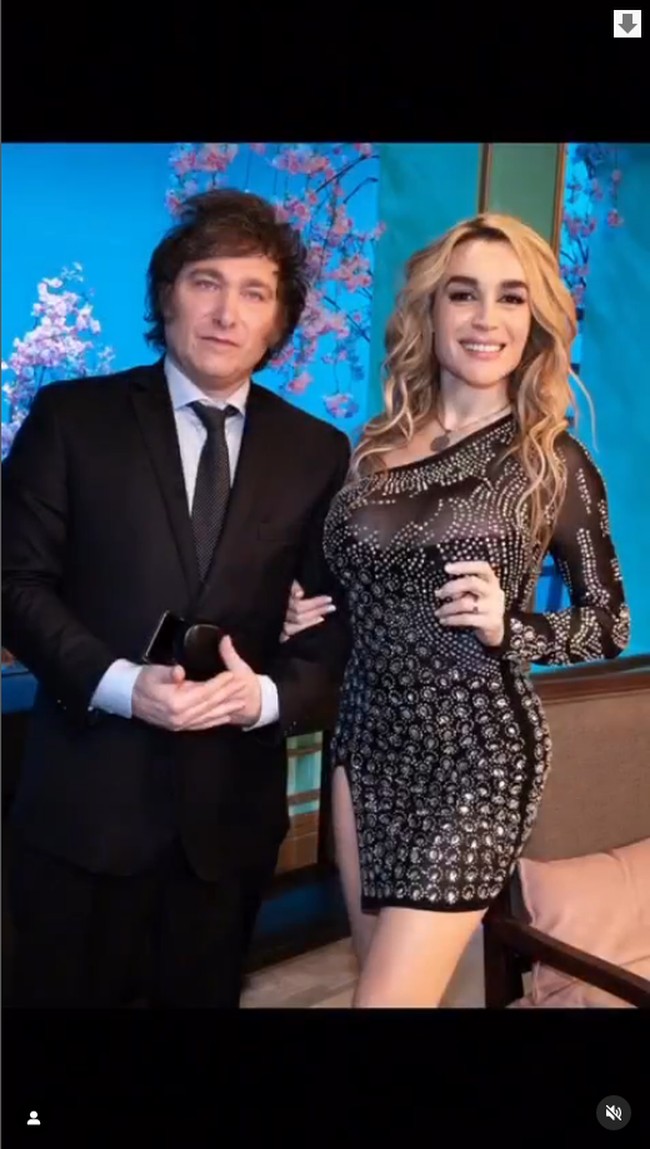 Aku sangat menempel dengan Javier. Bahkan ketika kami berpisah, kami sangat dekat. Dan ketika kami dekat, kami dekat sangat meledak-ledak, kamu mengertikan? katanya diansir Sunday Times. Foto: Instagram