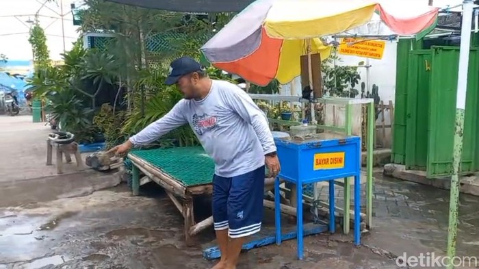 Fenomena hujan lokal di Kota Probolinggo.
