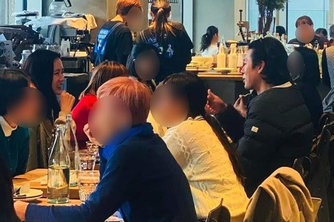 Hyun Bin dan Son Ye Jin tertangkap kamera kencan di Jepang