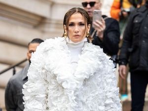 Di Balik Album This Is Me...Now Milik Jennifer Lopez