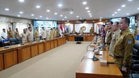Pelaksanaan Praktik Lapangan IV dimulai pada 23 Januari 2024 dan berakhir pada 21 Februari 2024. Mengusung tema “Melalui Praktik Lapangan IV, Kita Tingkatkan Kompetensi Praja Dalam Praktik Penyelenggaraan Pemerintahan Daerah yang Adaptif, Profesional, Proaktif dan Inovatif dalam Memperkuat Penyelenggaraan Pemerintahan Dalam Negeri”.