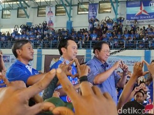 Singgung 10 Tahun Demokrat Tak Punya Menteri, SBY Ajak Warga Pacitan Pilih 02