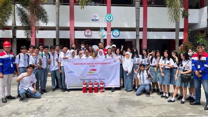 Komitmen Perkuat Budaya Kesehatan dan Keselamatan Kerja Bulan Kesehatan dan Keselamatan Kerja (K3) menjadi momentum untuk merefleksikan dan memperkuat kesadaran terhadap aspek K3. Elnusa Petrofin turut melakukannya.