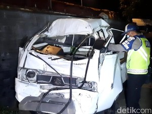 Tabrakan Pikap Sayur yang Renggut Nyawa Andri di Cipularang