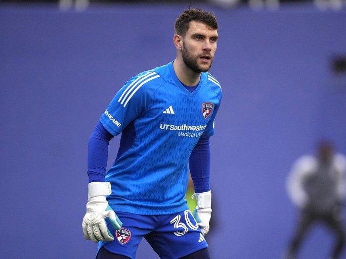 DALLAS, TEXAS - JANUARY 22: Maarten Paes #30 of FC Dallas looks on during the first half in the match between Inter Miami CF and FC Dallas at Cotton Bowl on January 22, 2024 in Dallas, Texas.   Sam Hodde/Getty Images/AFP (Photo by Sam Hodde / GETTY IMAGES NORTH AMERICA / Getty Images via AFP)