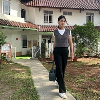 Melihat penampilan Paula tak sedikit netizen yang memberikan pujian. Pasalnya meski sudah memiliki 2 orang anak namun wanita 36 tahun itu masih terlihat begitu langsing bak ABG. Foto: Instagram/@paula_verhoeven