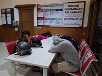 5 Sejoli Bukan Pasutri Digerebek Polisi di Kosan, Ditemukan Kontrasepsi Bekas