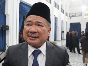 Tak Lagi Jabat Bupati Garut, Rudy: Mau Berkiprah Sebagai Petani