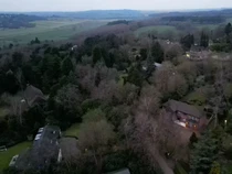 Potret Lusinan Rumah Kosong di Desa Hantu Imbas Proyek Kereta Cepat Gagal