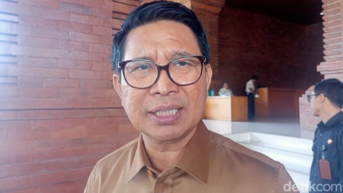 Sekda Kabupaten Badung I Wayan Adi Arnawa ditemui di Balai Budaya Puspem Badung, Senin (22/1/2024). (Agus Eka/detikBali)