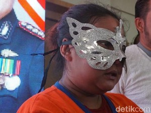 Anak Disiksa Ibu di Surabaya Juga Pernah Ditusuk Gunting dan Disundut Rokok