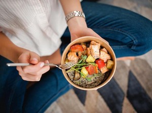 5 Fakta & Mitos Makanan Sehat Menurut Dokter Gizi