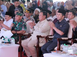 Saat Prabowo Tanya Usia Emil Dardak Lalu Sebutkan Syarat Pemimpin Muda Ideal