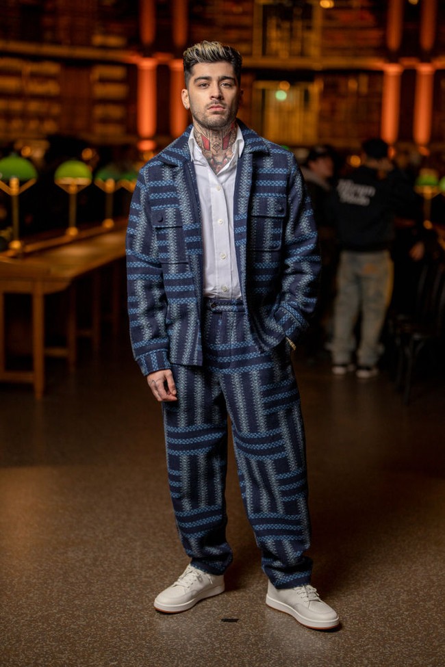 Zayn Malik eksis di fashion show Kenzo Men’s Fall 2024, sebagai bagian dari Paris Men’s Fashion Week yang digelar di Bibliothèque Nationale, Paris, Prancis. Foto: Swan Gallet/WWD via Getty Images
