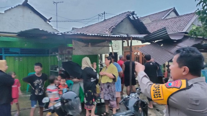 Angin kencang Jombang