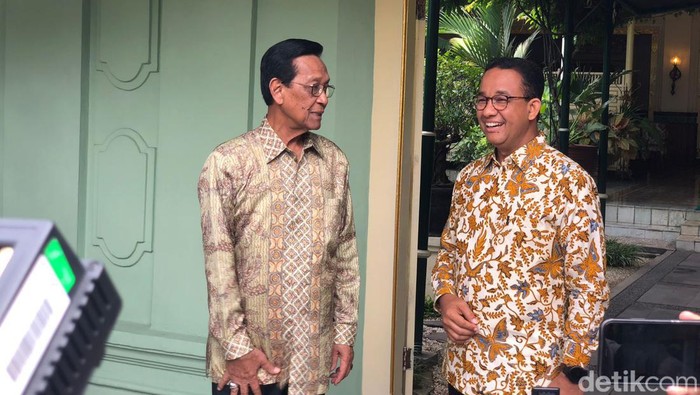 Anies Baswedan usai bertemu Sri Sultan Hamengku Buwono X di Kompleks Kepatihan, Rabu (24/1).