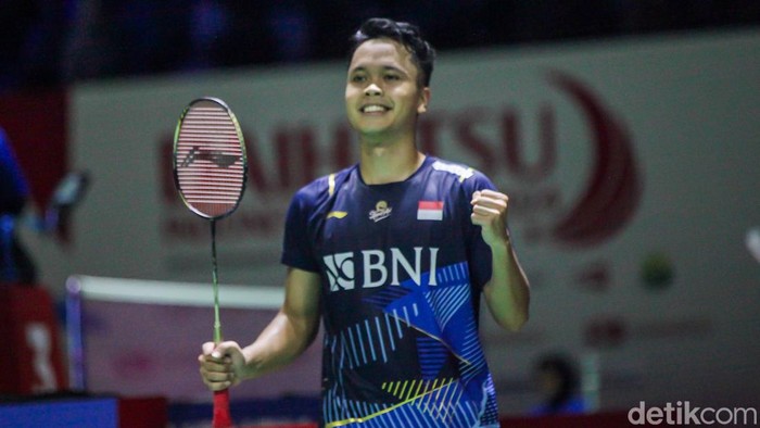 Bermain di Court 1 Istora Senayan, 

Jakarta, Rabu (24/1/2024), Ginting 

tampil mendominasi sejak awal 

permainan. Tunggal tuan rumah sempat memimpin 4-0.