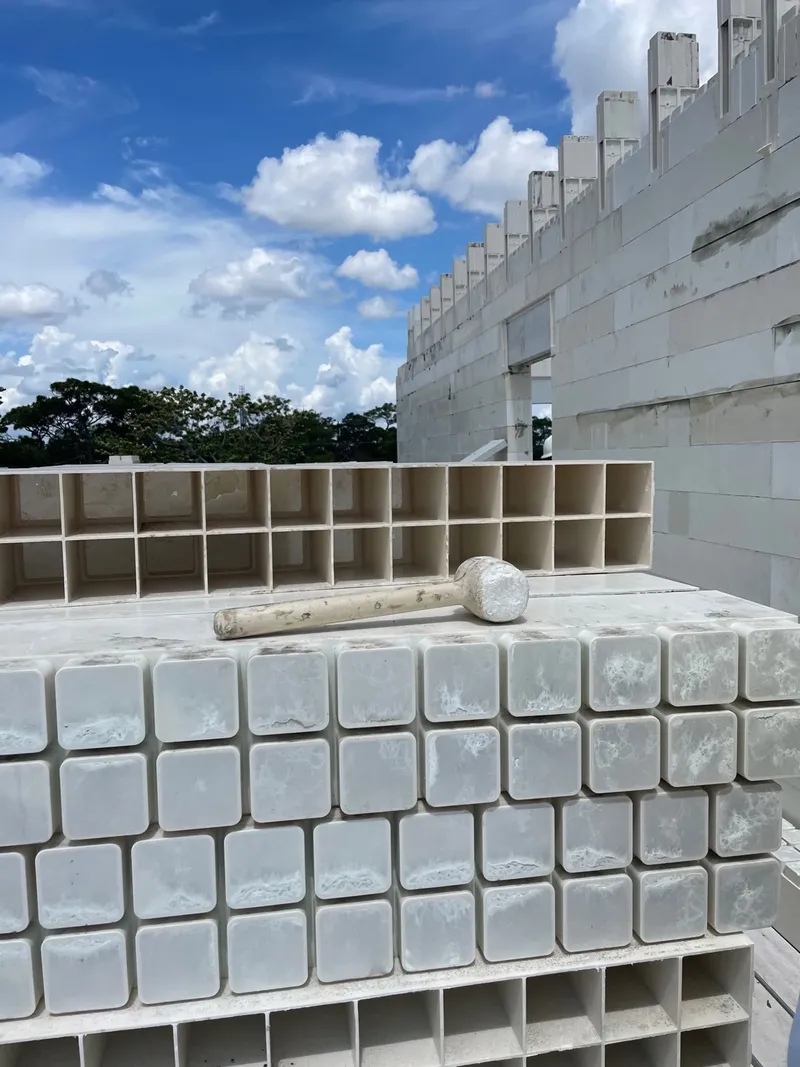 Apartemen dibangun seperti Lego/Renco via Dezeen