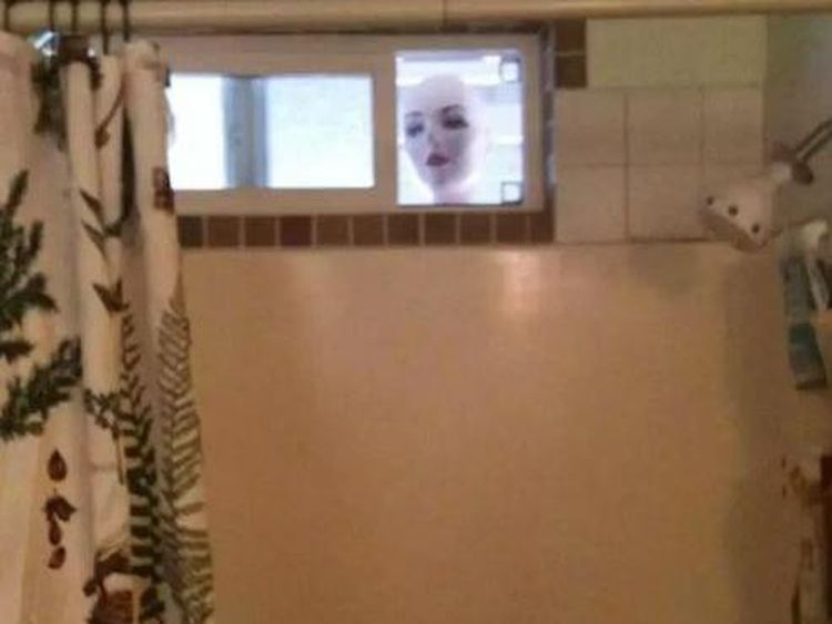 Foto-foto Seram Dikira Penampakan Hantu, Ternyata...