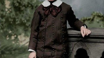 Albert Einstein Pada Usia 5 Tahun. Munich, 1884. Foto: History Images via Boredpanda