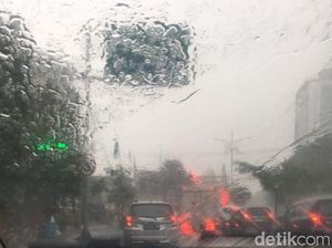 Cuaca Jawa Timur 7 Maret 2026, Waspada Hujan Sedang di Lamongan