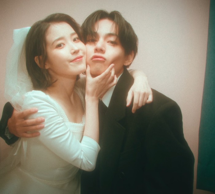 IU dan V BTS menjadi couple tragis di video klip Love Wins All