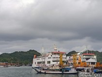Gelombang Tinggi, Operasional Kapal Feri Labuan Bajo-Sape Ditutup