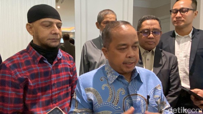 Ketua PHRI Sulsel Anggiat Sinaga mewakili asosiasi pengusaha hiburan menolak kenaikan pajak hiburan 75%.