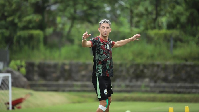 Kapten PSS Sleman, Kim Kurniawan di sesi latihan, Rabu (24/1/2024).