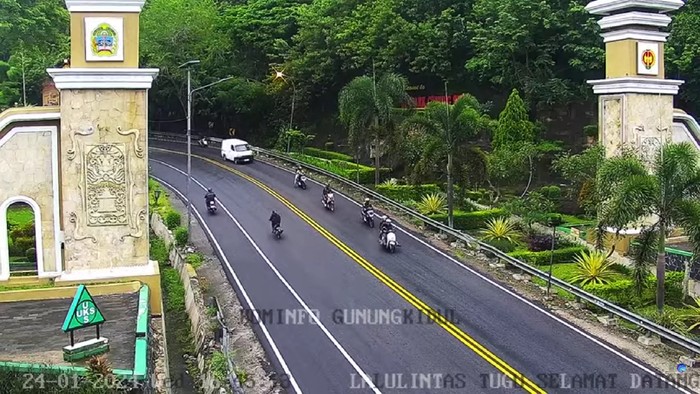 Lalin Jogja-Wonosari pada Rabu (24/1/2024), pukul 16.45 WIB.