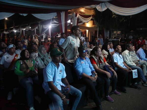 Momen TKN Gelar Nobar Piala Asia di Kertanegara