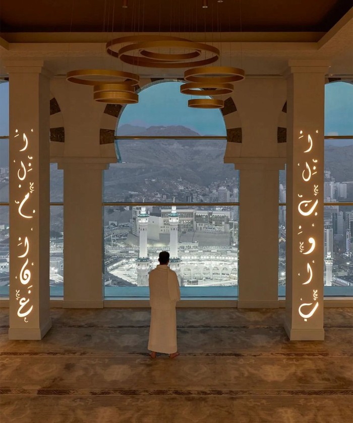 Musala Gantung di Makkah